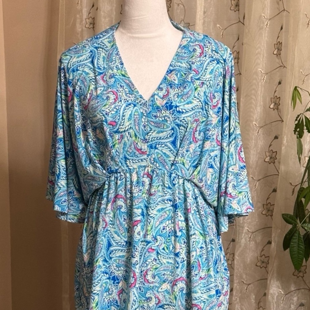 NEW Dear Scarlett Blue Paisley V-Neck Empire Waist with flutter sleeves size S